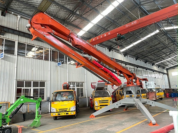 科尼乐重工移动式液压布料机