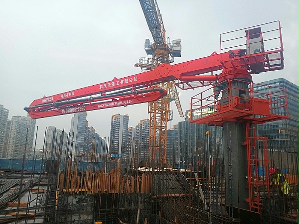 科尼乐重工楼板顶升式液压布料机