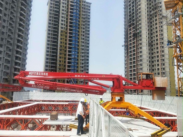 科尼乐重工移动式液压布料机工地实拍