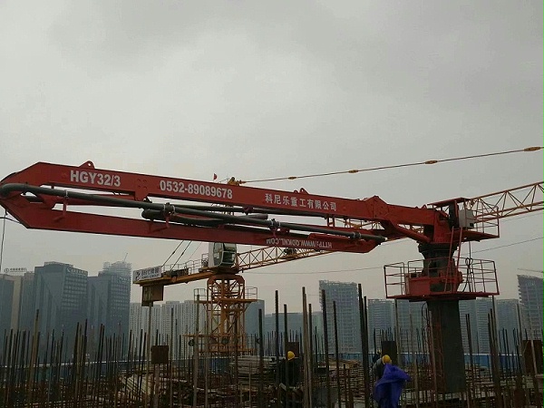 科尼乐重工楼板顶升式液压布料机